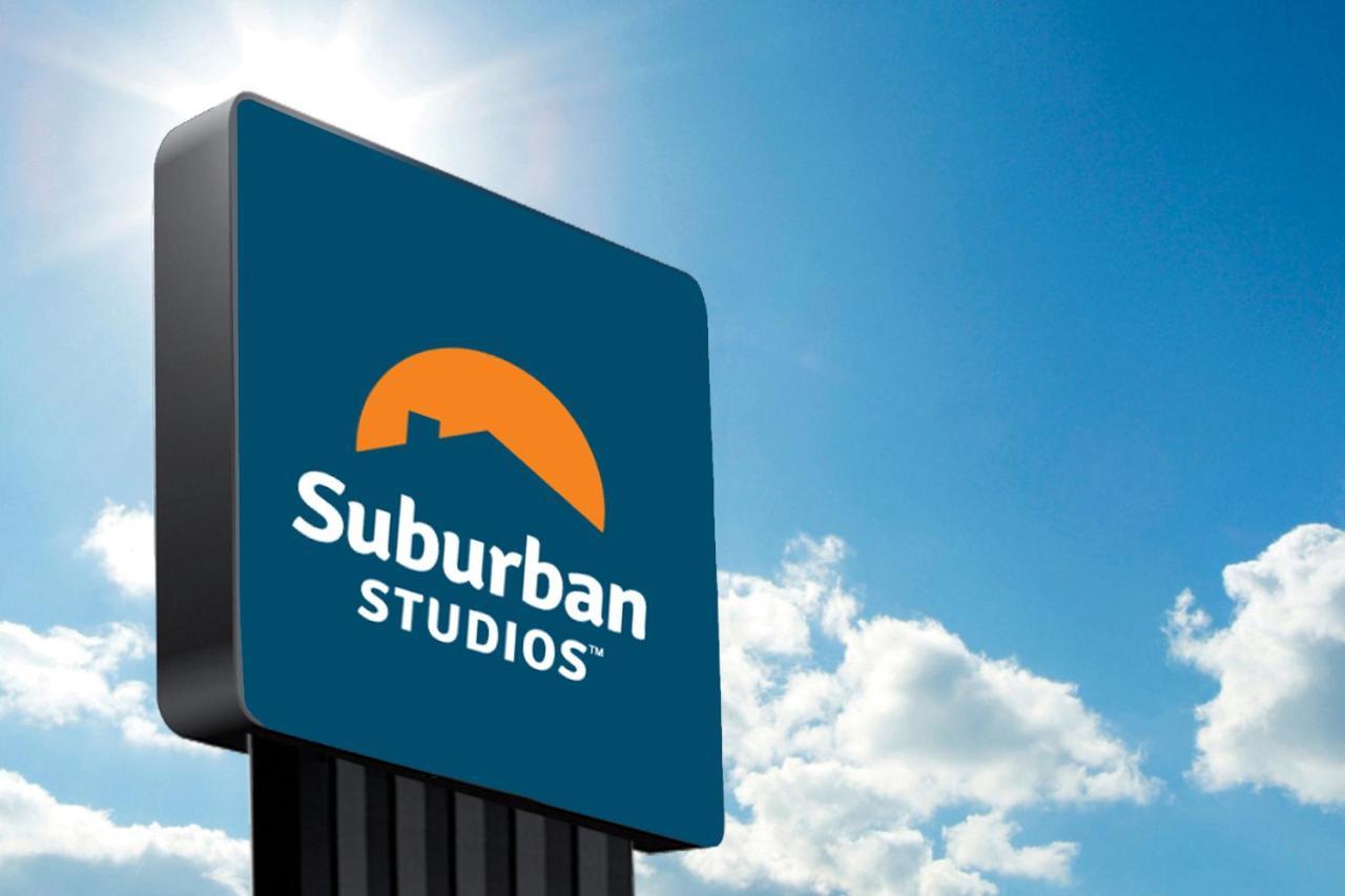 Suburban Studios Milwaukee Airport Экстерьер фото